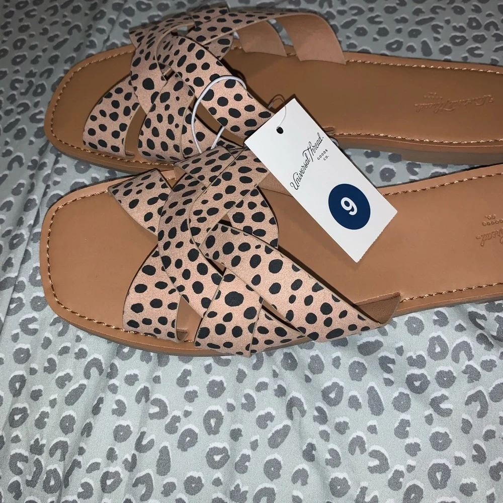 Leopard print sandals - Picture 4 of 5